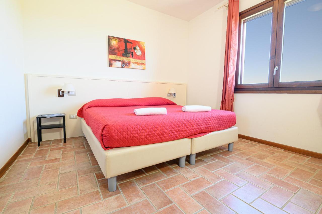 Residenza Principina Aparthotel Principina Terra Exterior photo