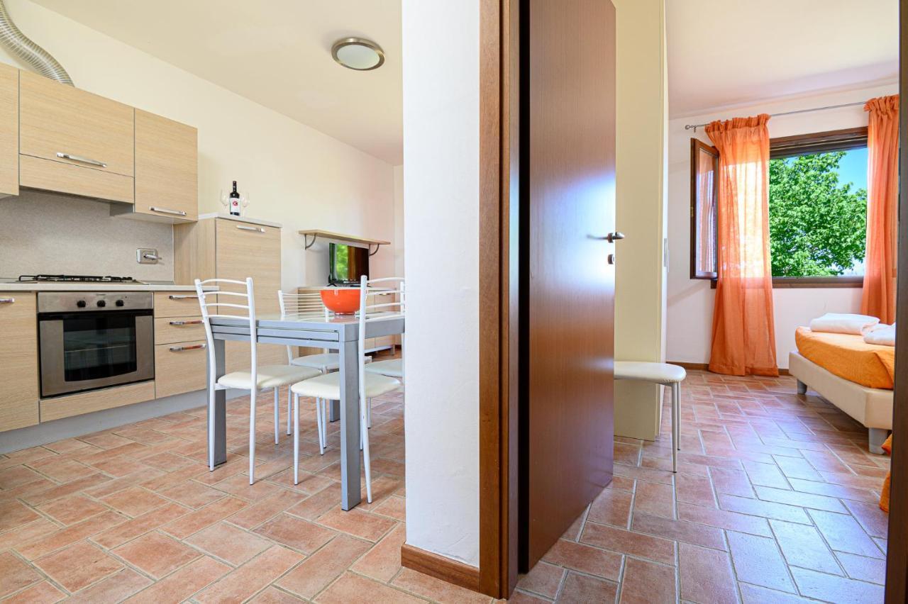 Residenza Principina Aparthotel Principina Terra Exterior photo